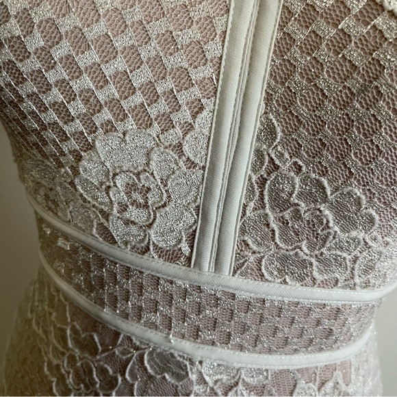 MORGAN & CO Lace Nude Prom Special Occasion Dress Halter-neck - Picture 8 of 15